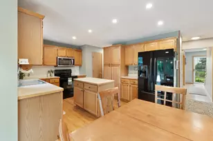 1389 Camelback Dr, Eagan, MN 55123 - Photo 39