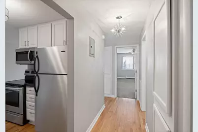 2700 W 44th Street #302, Minneapolis, MN 55410 - Photo 3