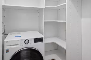 2700 W 44th St, Minneapolis, MN 55410 - Photo 13