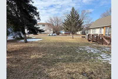 5418 Girard Avenue N, Brooklyn Center, MN 55430 - Photo 3