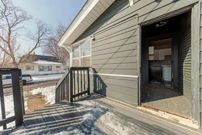 1002 Avon Street N, Saint Paul, MN 55103 - Photo 33