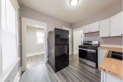 1002 Avon Street N, Saint Paul, MN 55103 - Photo 13