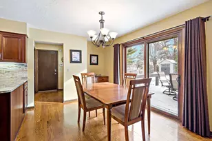 10809 Emerson Road S, Bloomington, MN 55431 - Photo 15