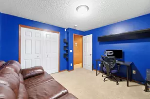 2061 Winterberry Ln, Shakopee, MN 55379 - Photo 49