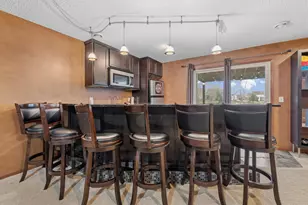 2061 Winterberry Ln, Shakopee, MN 55379 - Photo 45