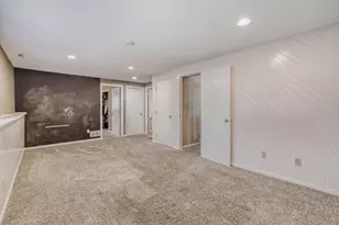 9733 Thomas Ave N, Brooklyn Park, MN 55444 - Photo 13