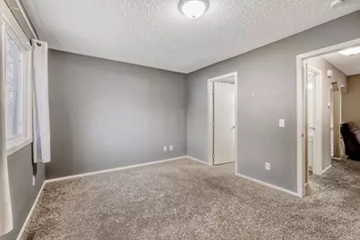 9733 Thomas Avenue N, Brooklyn Park, MN 55444 - Photo 9