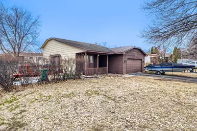9733 Thomas Avenue N, Brooklyn Park, MN 55444 - Photo 19