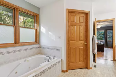 582 Country Oaks Lane, River Falls, WI 54022 - Photo 21