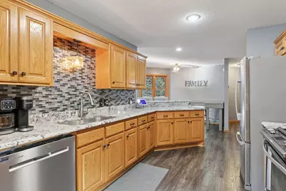 582 Country Oaks Lane, River Falls, WI 54022 - Photo 11