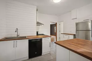 1318 5th St NE, Minneapolis, MN 55413 - Photo 5