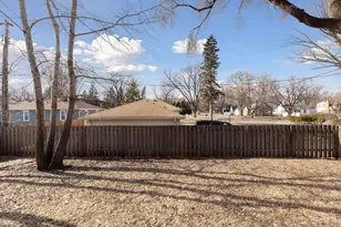 4553 Yates Ave N, Crystal, MN 55422 - Photo 33