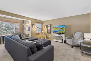 16235 Crystal Hills Dr, Lakeville, MN 55044 - Photo 17