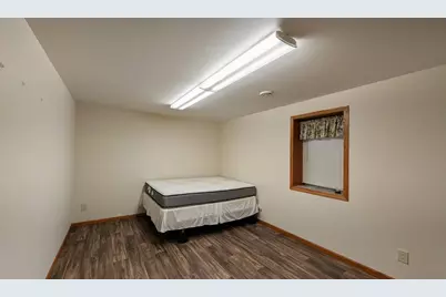 2033 Park Avenue, Montevideo, MN 56265 - Photo 47