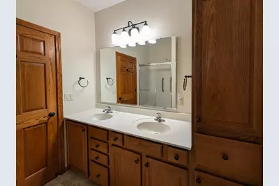 2033 Park Avenue, Montevideo, MN 56265 - Photo 29