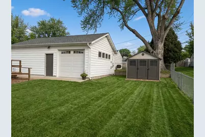1740 Rome Avenue, Saint Paul, MN 55116 - Photo 3