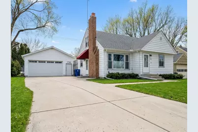 1740 Rome Avenue, Saint Paul, MN 55116 - Photo 1