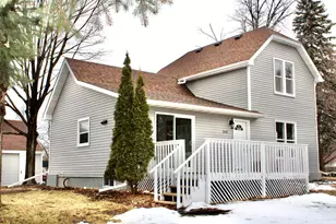 540 Brown St SW, Hutchinson, MN 55350 - Photo 3