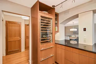 100 2nd St SE, Minneapolis, MN 55414 - Photo 15