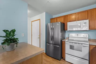 2231 Penn Place N #208, North Saint Paul, MN 55109 - Photo 17