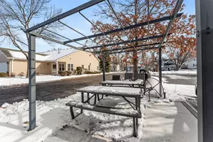 2231 Penn Pl N, North Saint Paul, MN 55109 - Photo 37