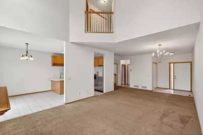 17582 Hackberry Court, Eden Prairie, MN 55347 - Photo 15