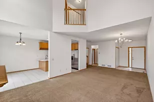 17582 Hackberry Ct, Eden Prairie, MN 55347 - Photo 15