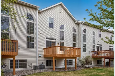 17582 Hackberry Court, Eden Prairie, MN 55347 - Photo 11