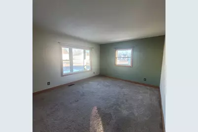 824 Collins Avenue, Windom, MN 56101 - Photo 15