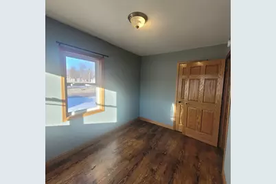 824 Collins Avenue, Windom, MN 56101 - Photo 21