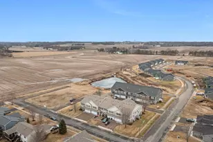 2504 Country View Dr, Northfield, MN 55057 - Photo 3