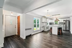 770 Viking Dr E, Maplewood, MN 55117 - Photo 11