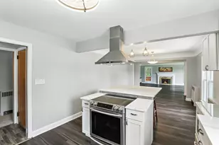 770 Viking Dr E, Maplewood, MN 55117 - Photo 7