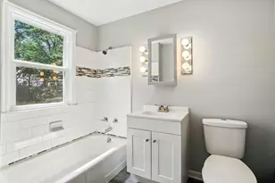 770 Viking Dr E, Maplewood, MN 55117 - Photo 25