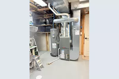 533 Hampton Drive W, Moorhead, MN 56560 - Photo 27