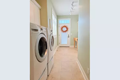 533 Hampton Drive W, Moorhead, MN 56560 - Photo 15