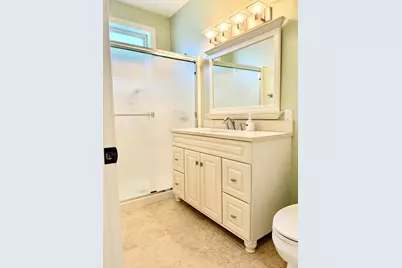 533 Hampton Drive W, Moorhead, MN 56560 - Photo 21