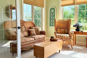 533 Hampton Dr W, Moorhead, MN 56560 - Photo 3