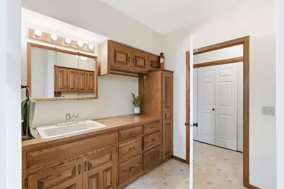 9425 Edgebrook Drive, Northfield, MN 55057 - Photo 21