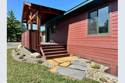 716 Park Ave N #Unit 3, Park Rapids, MN 56470 - Photo 3