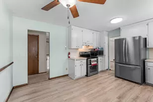 11019 Stanley Rd, Bloomington, MN 55437 - Photo 11