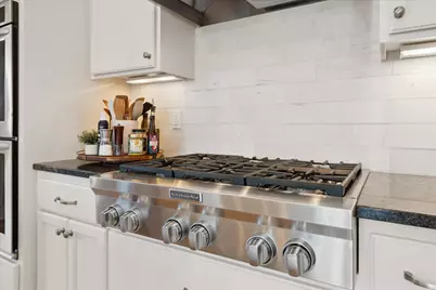 4323 Cedar Lake Road S, Saint Louis Park, MN 55416 - Photo 19