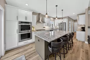 2908 Platinum Dr NE, Rochester, MN 55906 - Photo 9