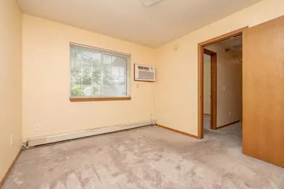 1279 Taylor Street #5, Shakopee, MN 55379 - Photo 13