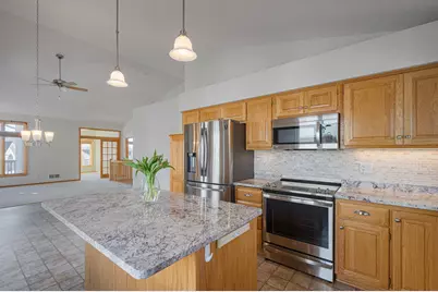 14313 Savanna Oaks Drive, Savage, MN 55378 - Photo 39