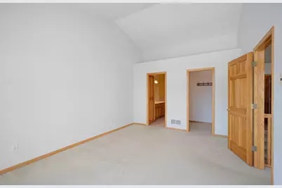 14313 Savanna Oaks Drive, Savage, MN 55378 - Photo 45