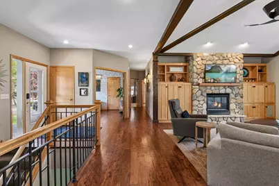 4153 Hallgren Lane, Chanhassen, MN 55331 - Photo 9