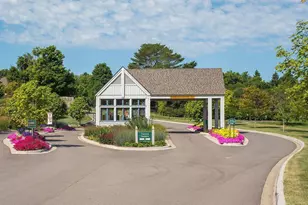 4153 Hallgren Ln, Chanhassen, MN 55331 - Photo 23
