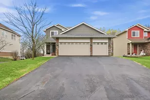 21340 Hytrail Cir, Lakeville, MN 55044 - Photo 1