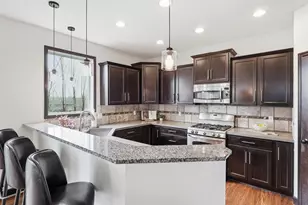 21340 Hytrail Cir, Lakeville, MN 55044 - Photo 7